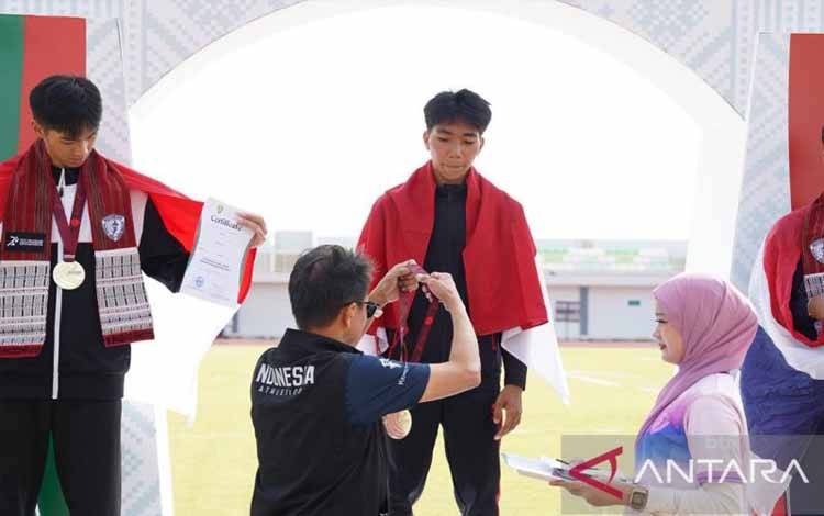 Nixon Raih Emas Lompat Jangkit Kejuaraan Atletik Asia Tenggara
