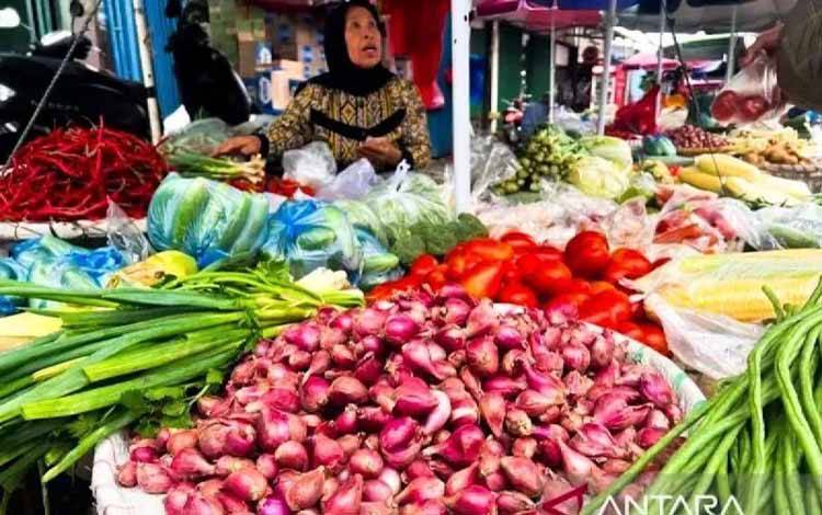 Harga Pangan Nasional Hari Ini, Cabai Rawit Merah Tembus Rp99.250 per Kg