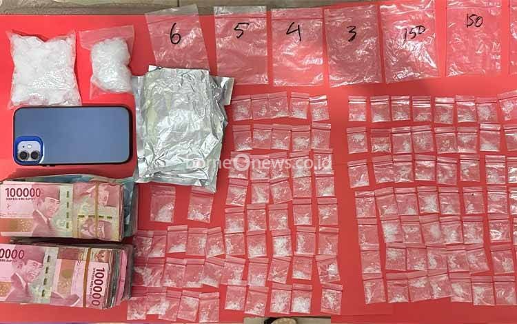 Polres Kapuas Obok-obok Desa Pujon, Mahasiswi dan Petani Diringkus dalam Waktu 30 Menit