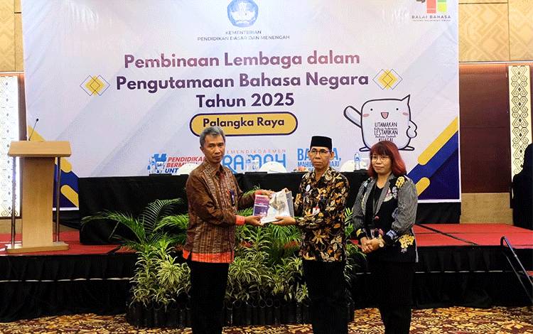 Balai Bahasa Kalteng Harap Pembinaan Lembaga Beri Dampak Nyata bagi Ketertiban Berbahasa di Ruang Publik