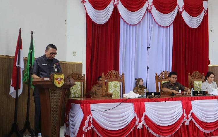 Sekda Gunung Mas Sepakat Dilakukan Evaluasi Bagi Perangkat Daerah yang Belum Capai Target PAD