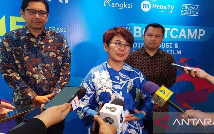Deputi Bidang Kreativitas Media Kementerian Ekonomi Kreatif Agustini Rahayu menyampaikan keterangan dalam acara Bootcamp AKTIF di Jakarta, Jumat (21/11/2025). (ANTARA/HO Kementerian Ekonomi Kreatif)