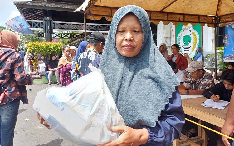 Pasar Murah Gubernur Kalteng Alokasikan 23.000 Paket Sembako untuk Kotim