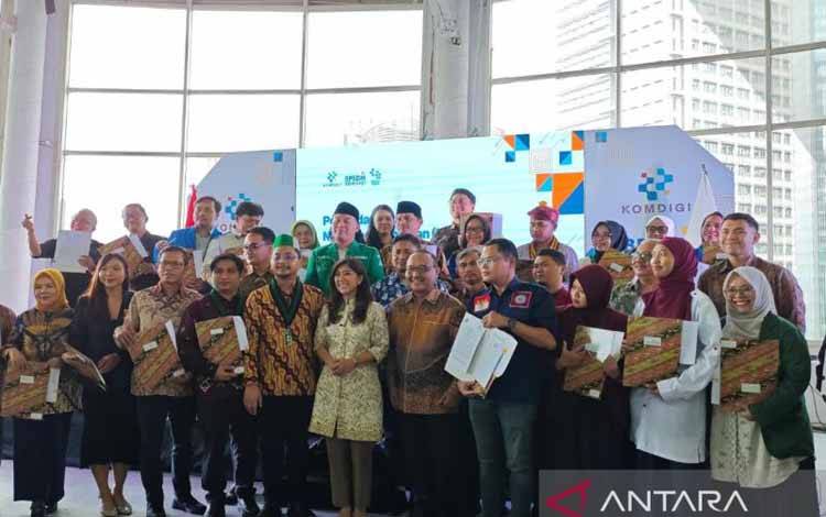 Komdigi Gandeng 35 Mitra untuk Perkuat Upaya Literasi Digital