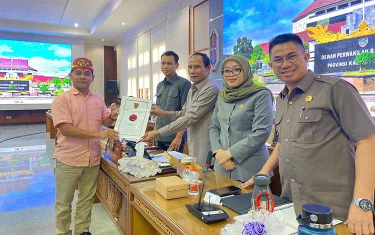 Wakil Ketua I Soroti Peran Guru Sebagai Penuntun dan Pembimbing di Hari Guru Nasional