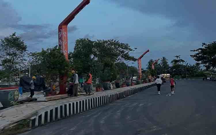 Wajah Kota Semakin Cantik, Pemkab Kapuas Realisasikan Pemasangan PJU Estetik