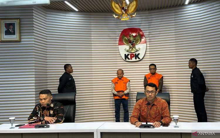 KPK Tahan 2 Tersangka Kasus Pengadaan Fiktif Perusahaan Konstruksi