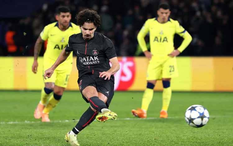 PSG Menang Telak 5-3 atas Tottenham, Vitinha Cetak Hattrick
