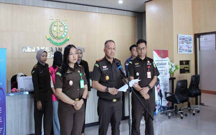 Kejari Seruyan Tahan Tersangka FSR Terkait Korupsi Kredit Bank, Kerugian Negara Rp 5,5 Miliar