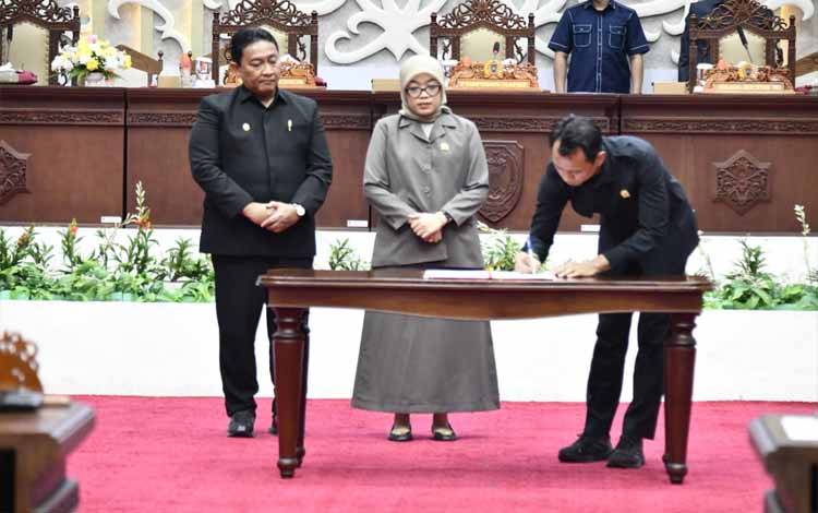 Wakil Ketua I DPRD Kalteng Ajak Lestarikan Dongeng sebagai Warisan Budaya di Hari Dongeng Nasional