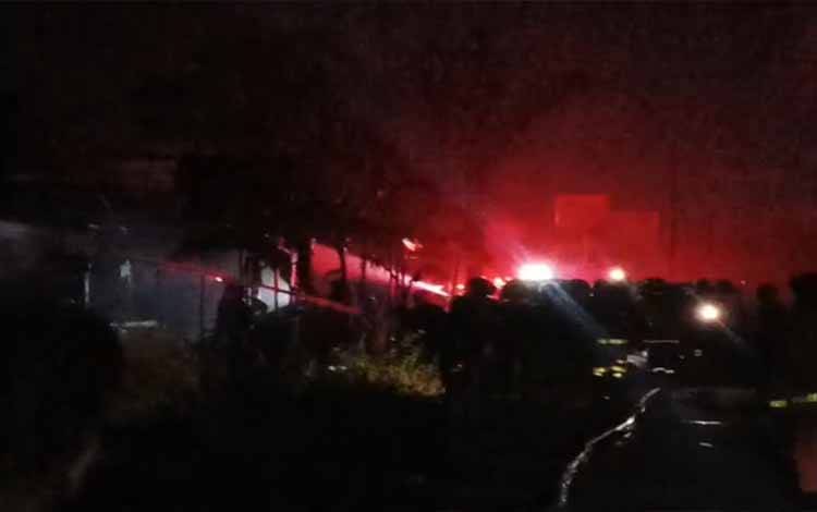 Kebakaran Landa Rumah Kosong di Kuala Kapuas