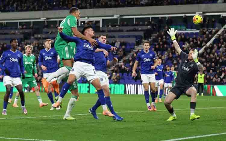 Hasil Liga Inggris: Newcastle Permalukan Everton 4-1, Spurs Kalah Lagi