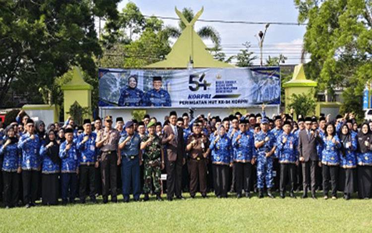 Bupati Kobar Ajak ASN Tingkatkan Inovasi dan Bekerja Sepenuh Hati