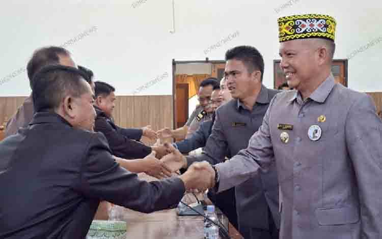 Bupati Gunung Mas Ingatkan OPD Gunakan Sisa Waktu Lebih Optimal Capai Target Pendapatan