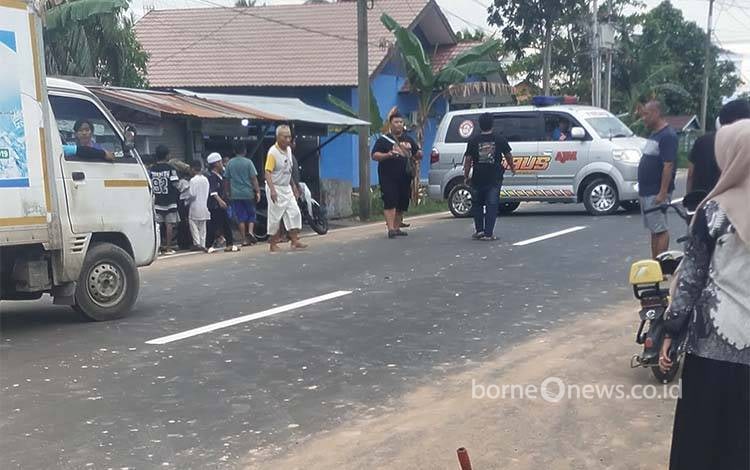 Lakalantas Libatkan Pemotor Vs Pesepeda di Jalan DI Panjaitan Kuala Kapuas, Satu Kritis