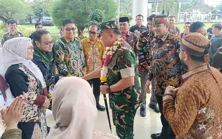 Pangdam Tambun Bungai Pastikan Kesiapan Barito Timur Sambut Pembangunan Batalyon TP