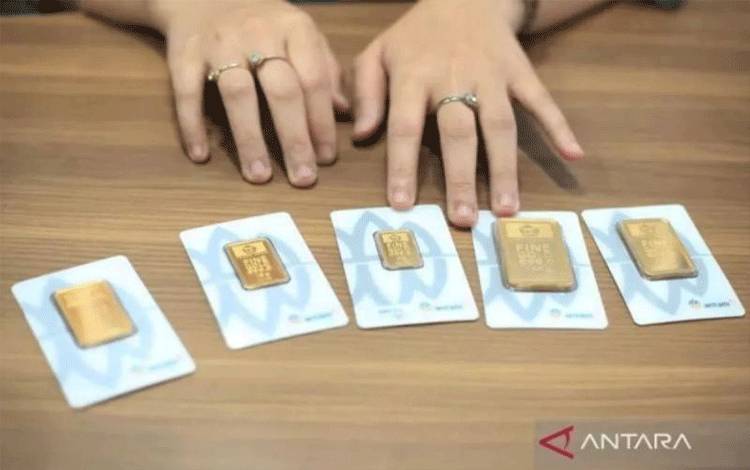 Harga Emas Antam Jumat Ini Naik Tipis Rp1.000 jadi Rp2,407 Juta/Gram