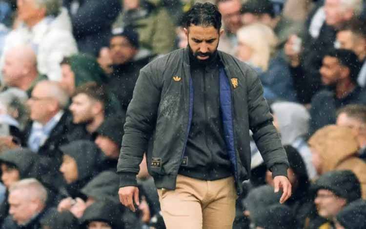 Amorim Sebut Laga MU Versus Leeds United Derbi Besar