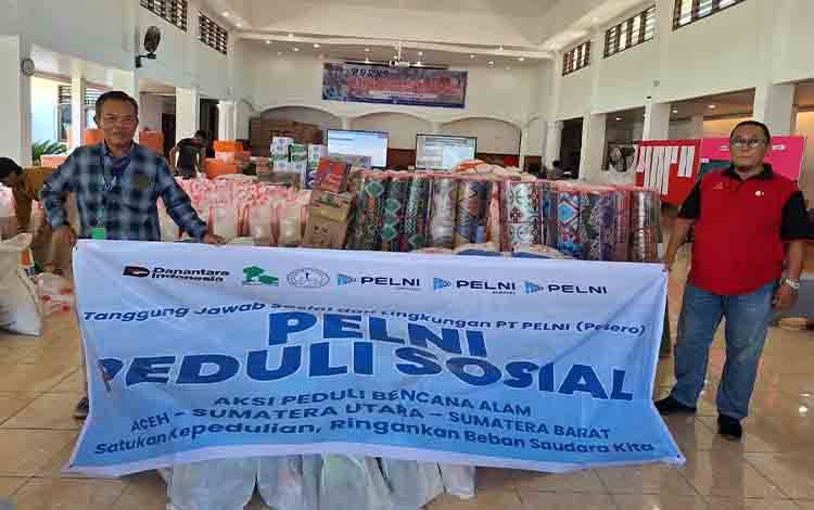 Pelni Cabang Kumai Salurkan Bantuan untuk Korban Banjir Bandang di Sumatera