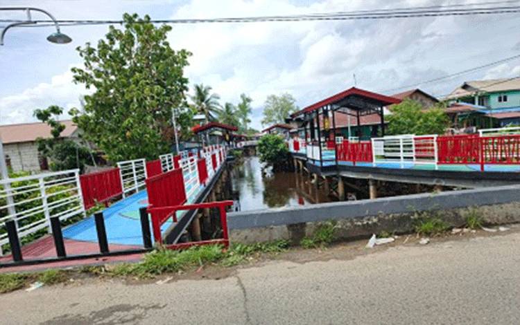 Siring Kuala Kapuas Tampil Baru, Warnanya Kini Lebih Cerah dan Memikat