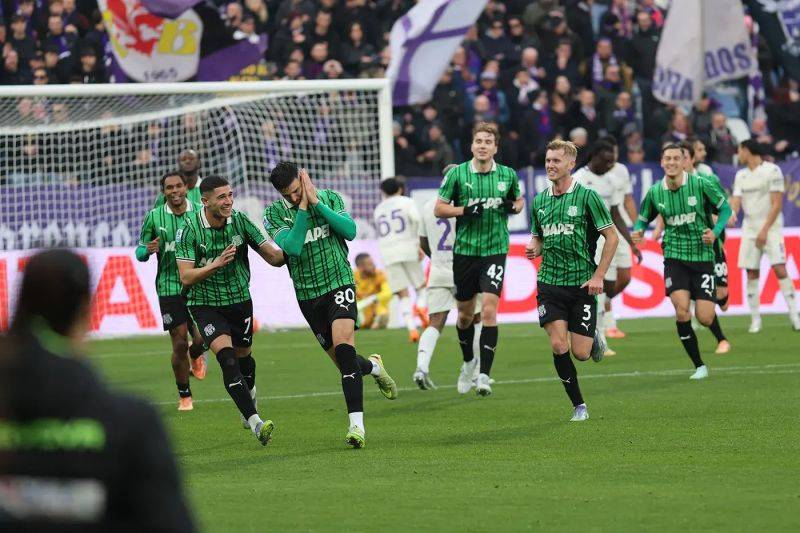 Jay Idzes Tampil Kokoh, Sassuolo Lakukan Comeback 3-1 atas Fiorentina