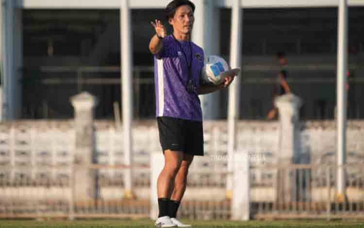 Pelatih Timnas Putri Indonesia Belum Puas Meski Kalahkan Singapura 3-1