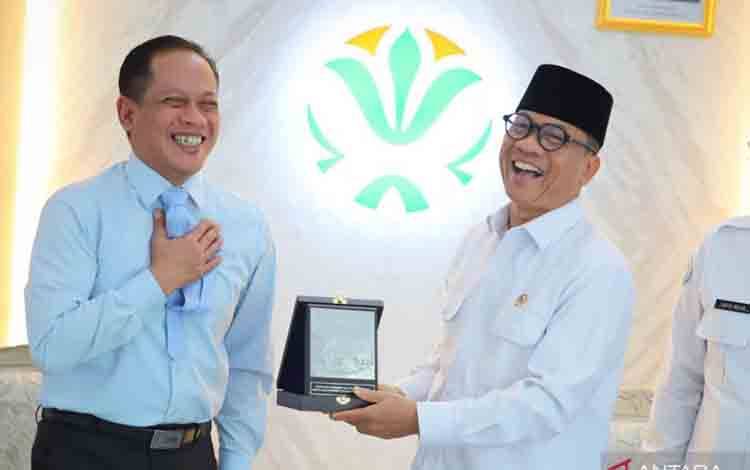 Kemendes Gandeng KLH Wujudkan Desa Bebas Sampah