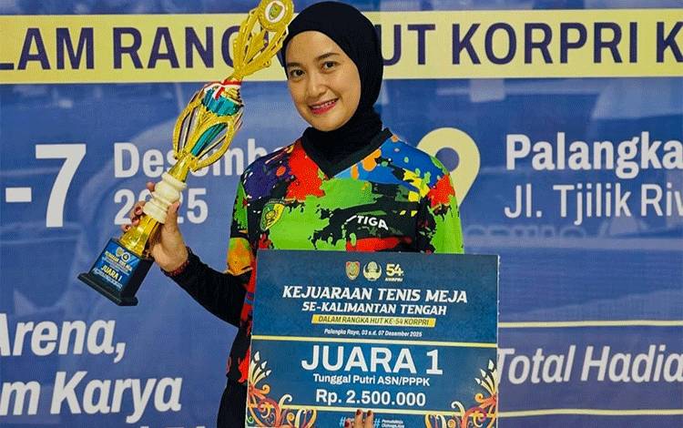 Rossalinda Rahmanasari Juara I Tenis Meja Putri Tunggal ASN HUT Kopri ke-54