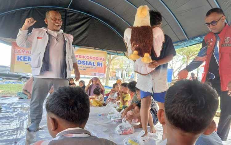 Kemensos Berikan Trauma Healing kepada Anak-Anak di Pidie Jaya Aceh