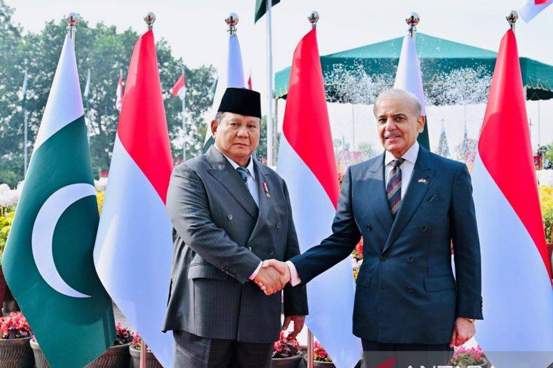 Prabowo Apresiasi Penyambutan Khusus dengan Jet Tempur oleh Pakistan