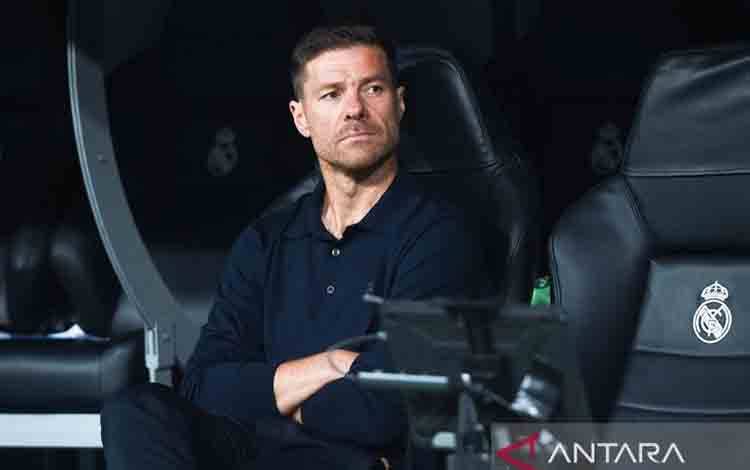 Dapat Tekanan Besar di Real Madrid, Pep Guardiola Bela Xabi Alonso