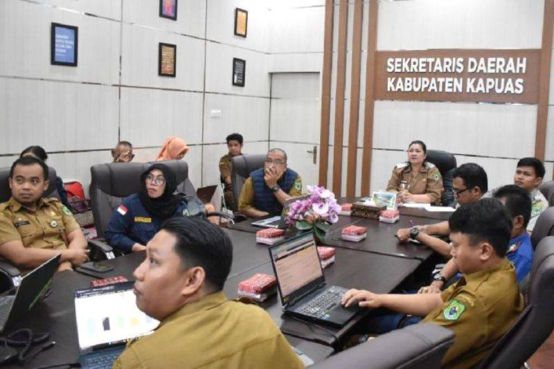 Pemkab Kapuas Evaluasi Penerapan dan Penyusunan SPM