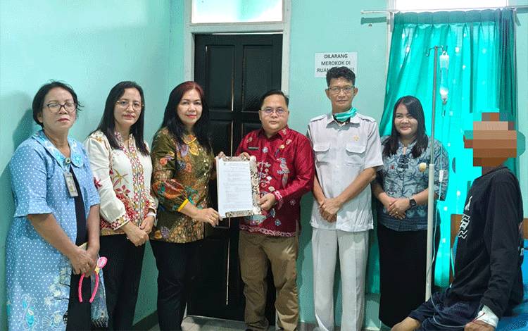 DPMDSos Bartim Gerak Cepat Tangani Warga Terlantar Hingga Dipulangkan ke Barito Utara