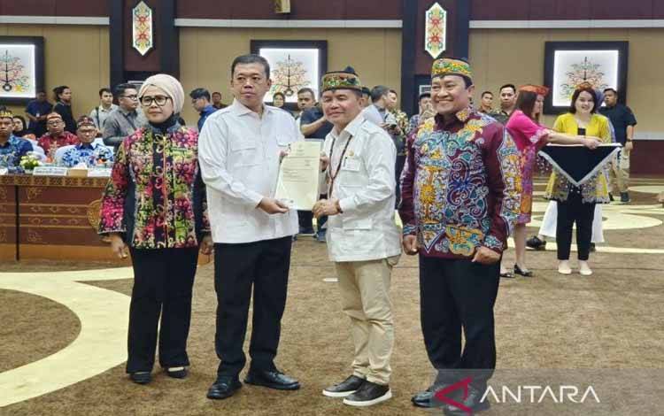 Menteri ATR Minta Kepala Daerah Kalteng Pacu Sertifikasi Rumah Ibadah