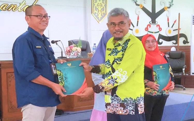 DPMPTSP Palangka Raya Dapatkan Penghargaan Kematangan Kelembagaan dengan Predikat Sangat Tinggi