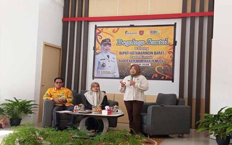 Talkshow Begalaga Santai, Bupati Kobar Dorong Pemuda Mandiri dan Siap Hadapi Tantangan Masa Depan