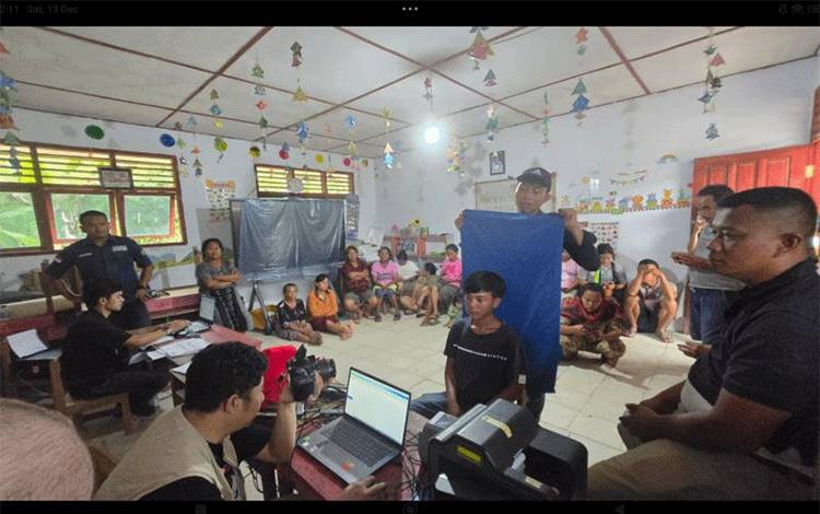 Dirjen Dukcapil Kirim Tim Layanan Dokumen ke Daerah Terdampak Bencana