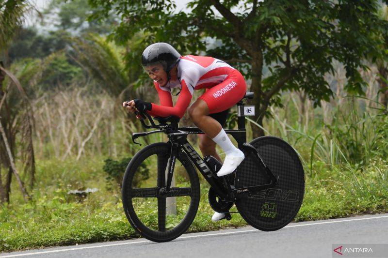 Balap Sepeda Raih Emas Road Race Beregu Putra SEA Games 2025