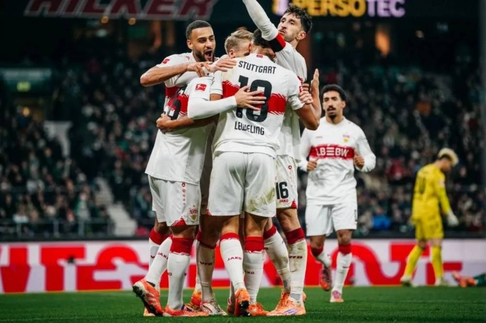 Stuttgart Cukur Werder Bremen 4-0