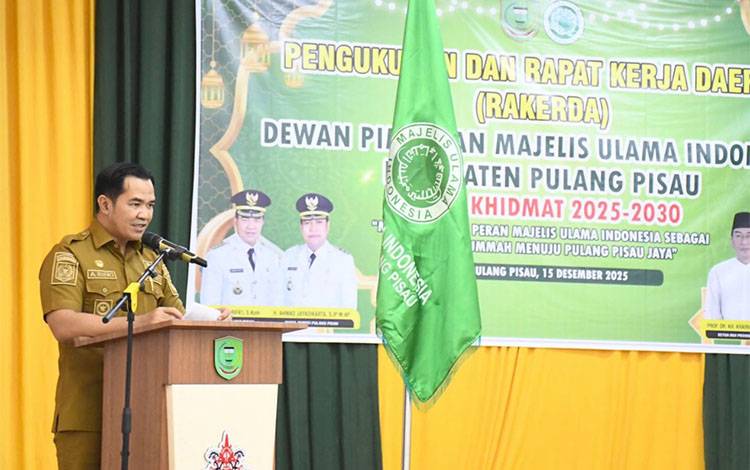 Bupati Ahmad Rifa'i Buka Rakerda-Kukuhkan Pengurus MUI Pulang Pisau