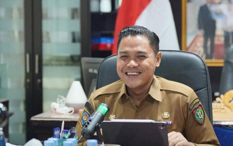 Plt Kadisdik Kalteng Sebut Pendidikan Bukan Hanya Prestasi, Tapi Jujur dan Integritas