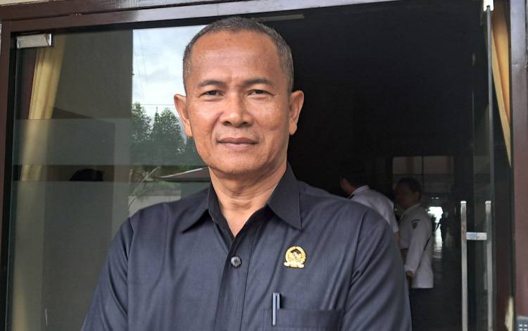 Reses di Kumai, Ini yang Disampaikan Ketua Komisi C DPRD Kobar