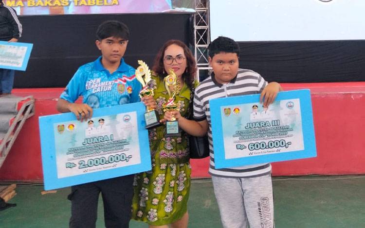Kakak Beradik Pelajar Palangka Raya Tembus Podium Gubernur Cup Kalteng 2025