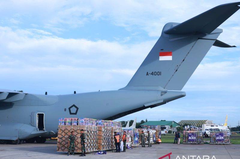 TNI AU Kerahkan A400M Antar Logistik ke Lokasi Bencana Aceh