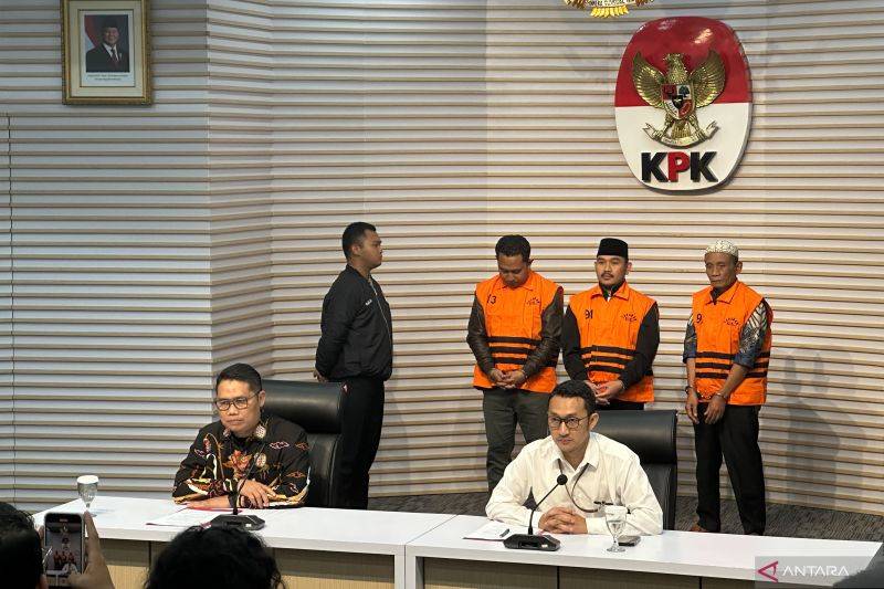 Bupati Bekasi Ade Kuswara Minta Maaf Usai Jadi Tersangka Dugaan Suap