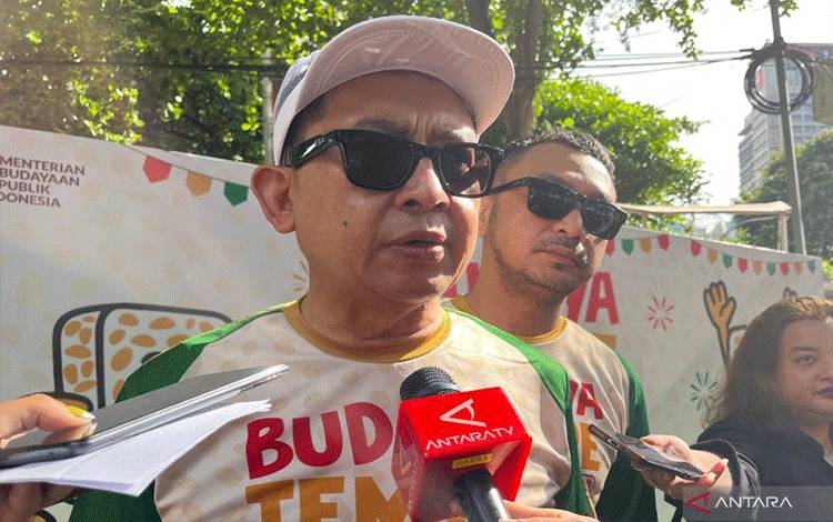 Menteri Kebudayaan (Menbud) Fadli Zon, saat temu media di Gedung Kementerian Kebudayaan, Jakarta, Minggu (21/12/2025). ANTARA/Sri Dewi Larasati