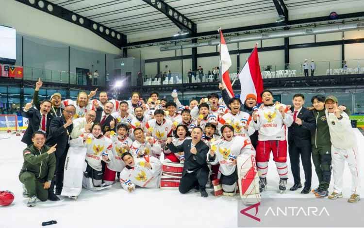 Federasi Hoki Es Bersyukur Timnas Indonesia Mampu Raih Medali Emas