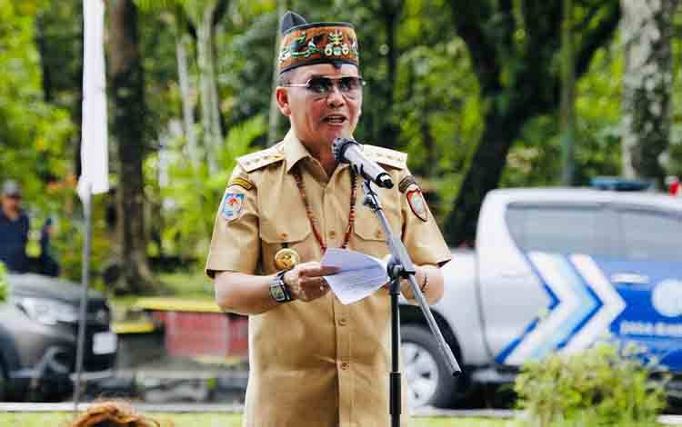 Gubernur Kalteng Ajak Penumpang Bus Gratis Jaga Keselamatan dan Waspada Cuaca Ekstrem