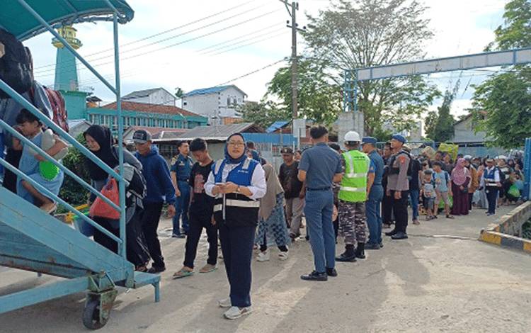 KM Lawit Angkut 641 Penumpang dari Pelabuhan Sampit pada Momen Libur Natal dan Tahun Baru