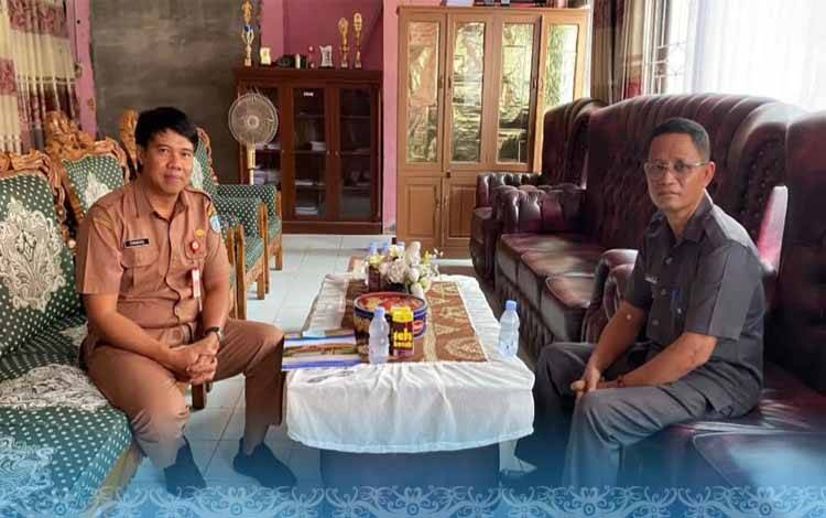 Lihat Pelayanan Adminduk, Kadis Dukcapil Lamandau Kunjungi Disdukcapil Seruyan